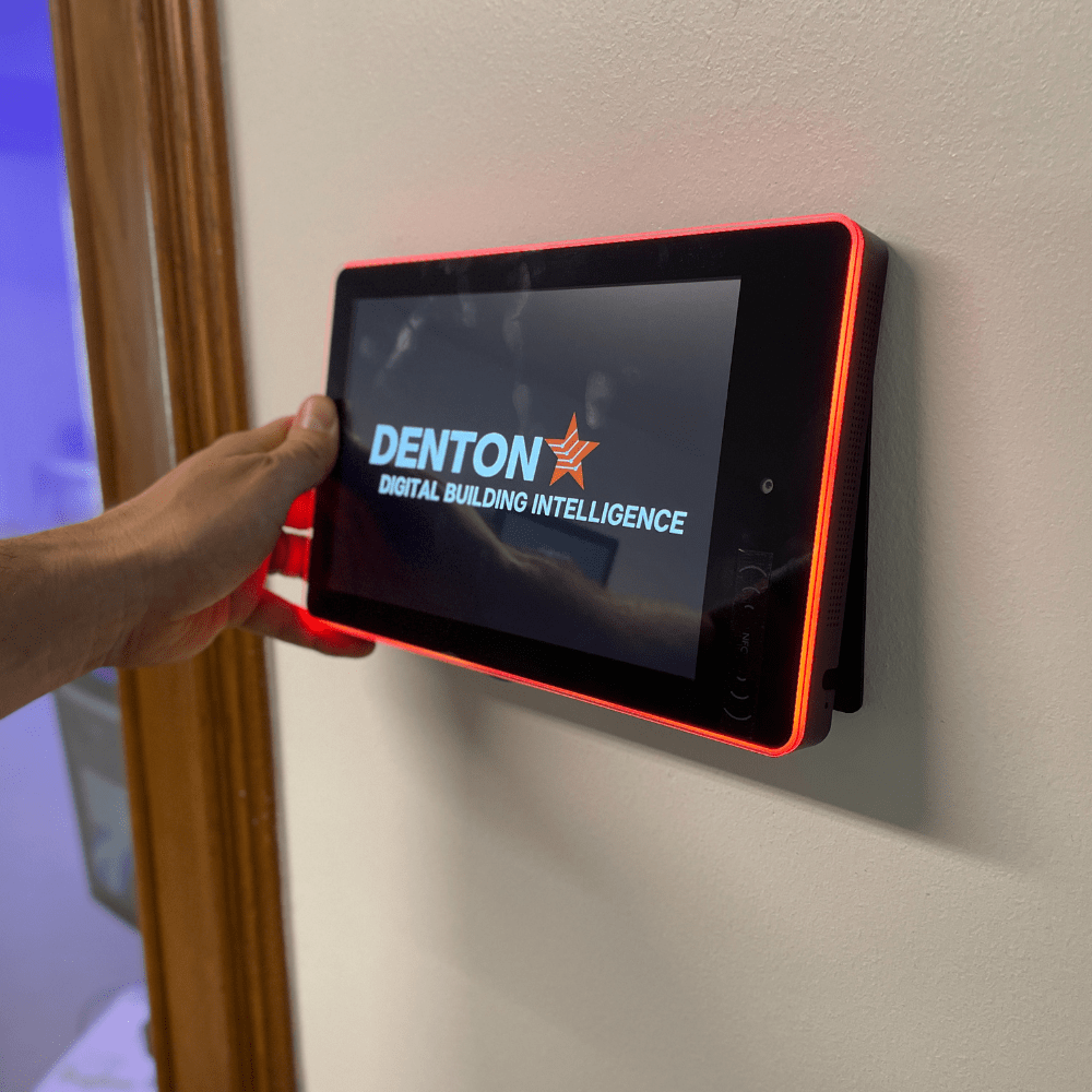 PoE Texas Display 10" Touchscreen Room Scheduler with Highly Visible LED Ring