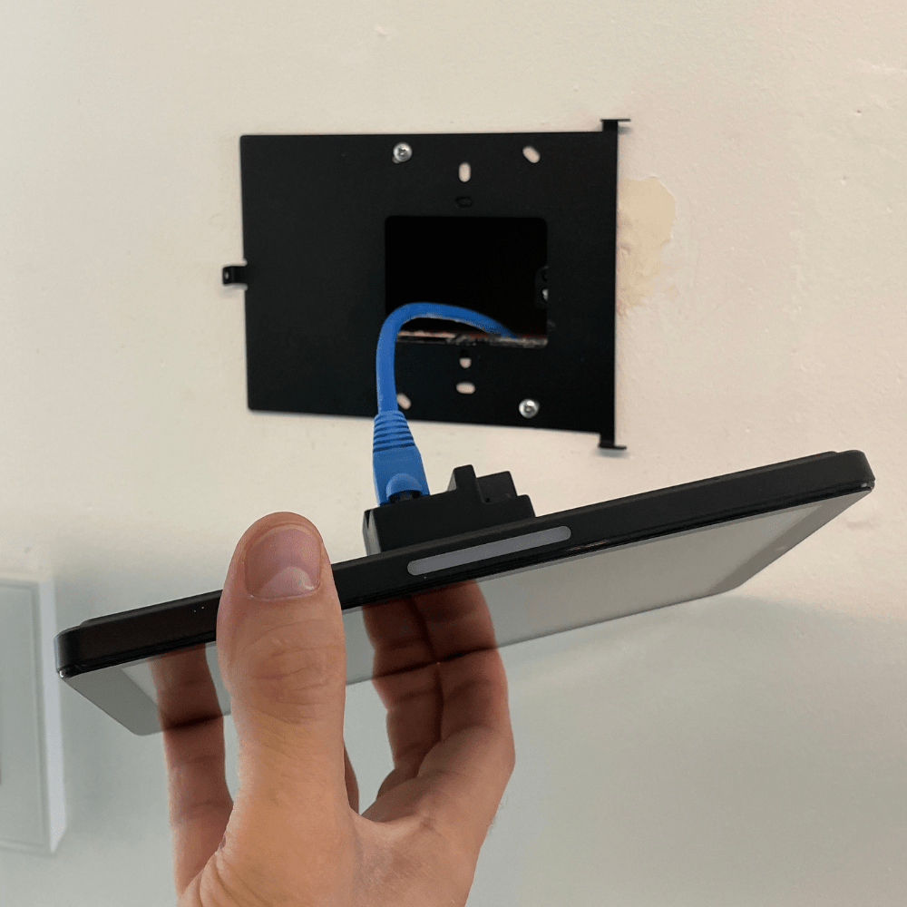 PoE Texas Display 8" Touchscreen Room Plug and Play PoE Scheduler