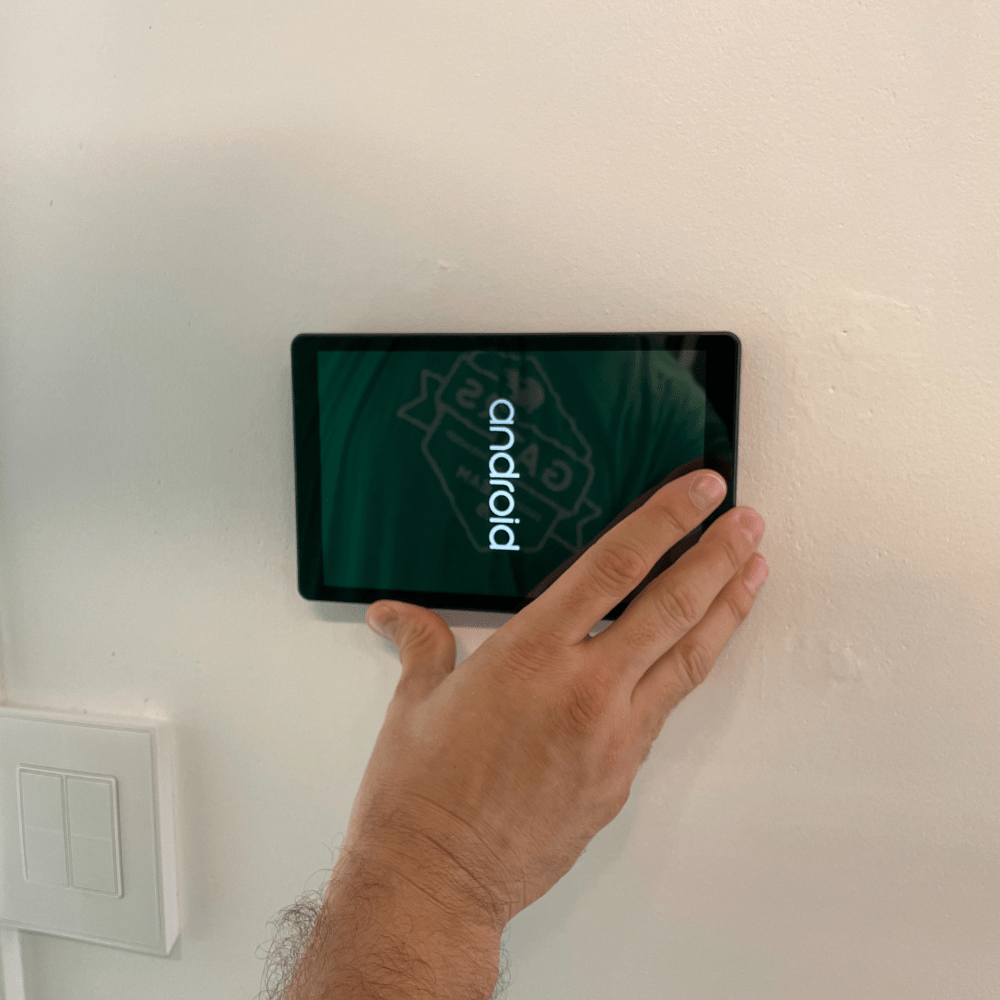 PoE Texas Display 8" Touchscreen Room Plug and Play PoE Scheduler