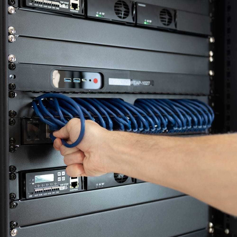 POE Texas Injector 24-Port Gigabit 802.3bt Managed PoE Injector
