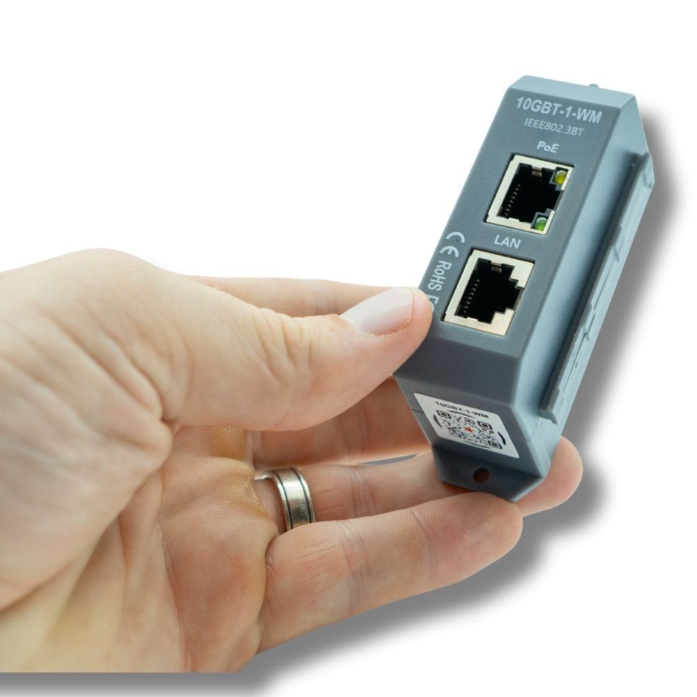 Single Port 10 Gigabit PoE++ (802.3bt) Injector 90W Output without Pow ...