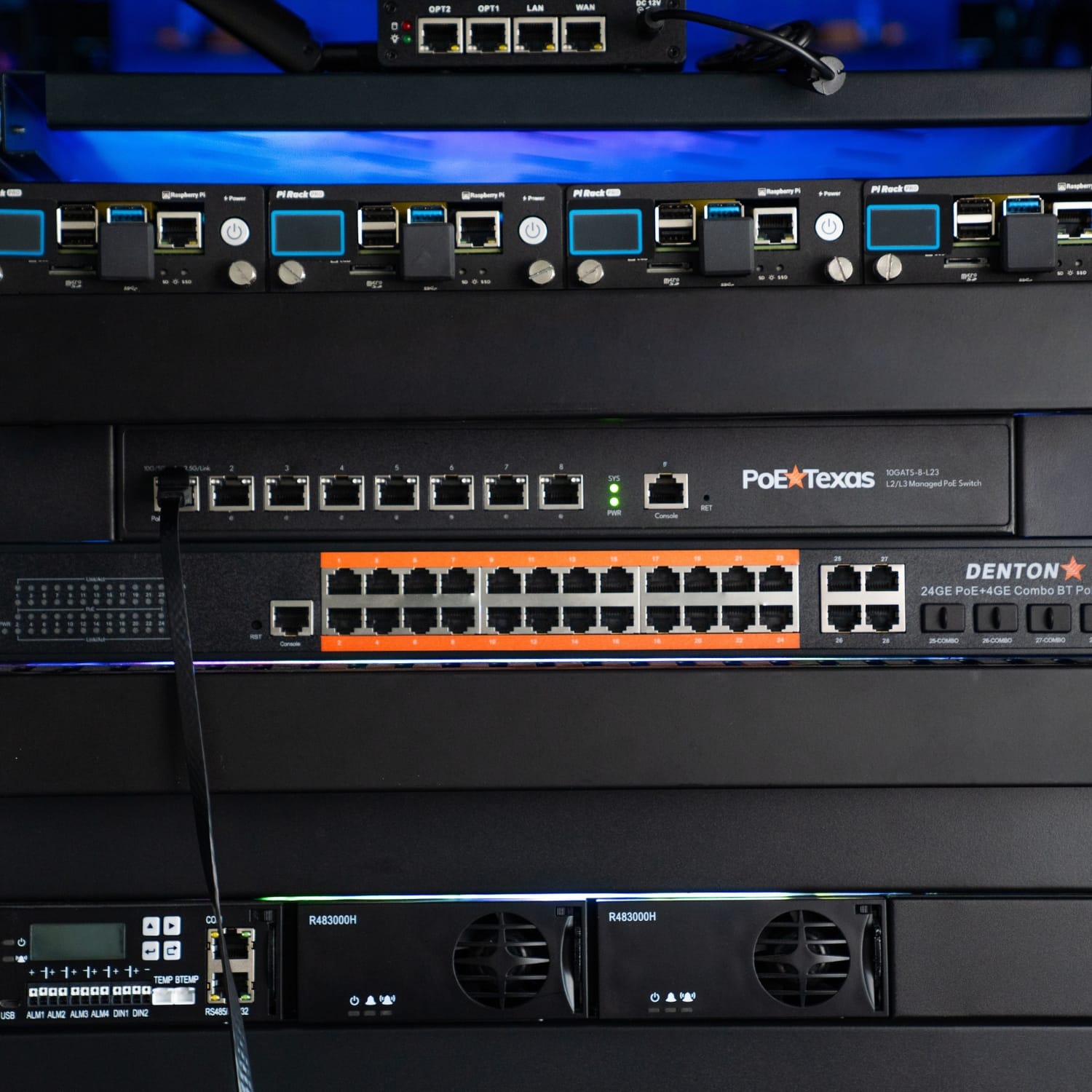 POE Texas Switch 8-Port Layer 3 10 Gigabit Managed PoE+ (IEEE 802.3at) Switch