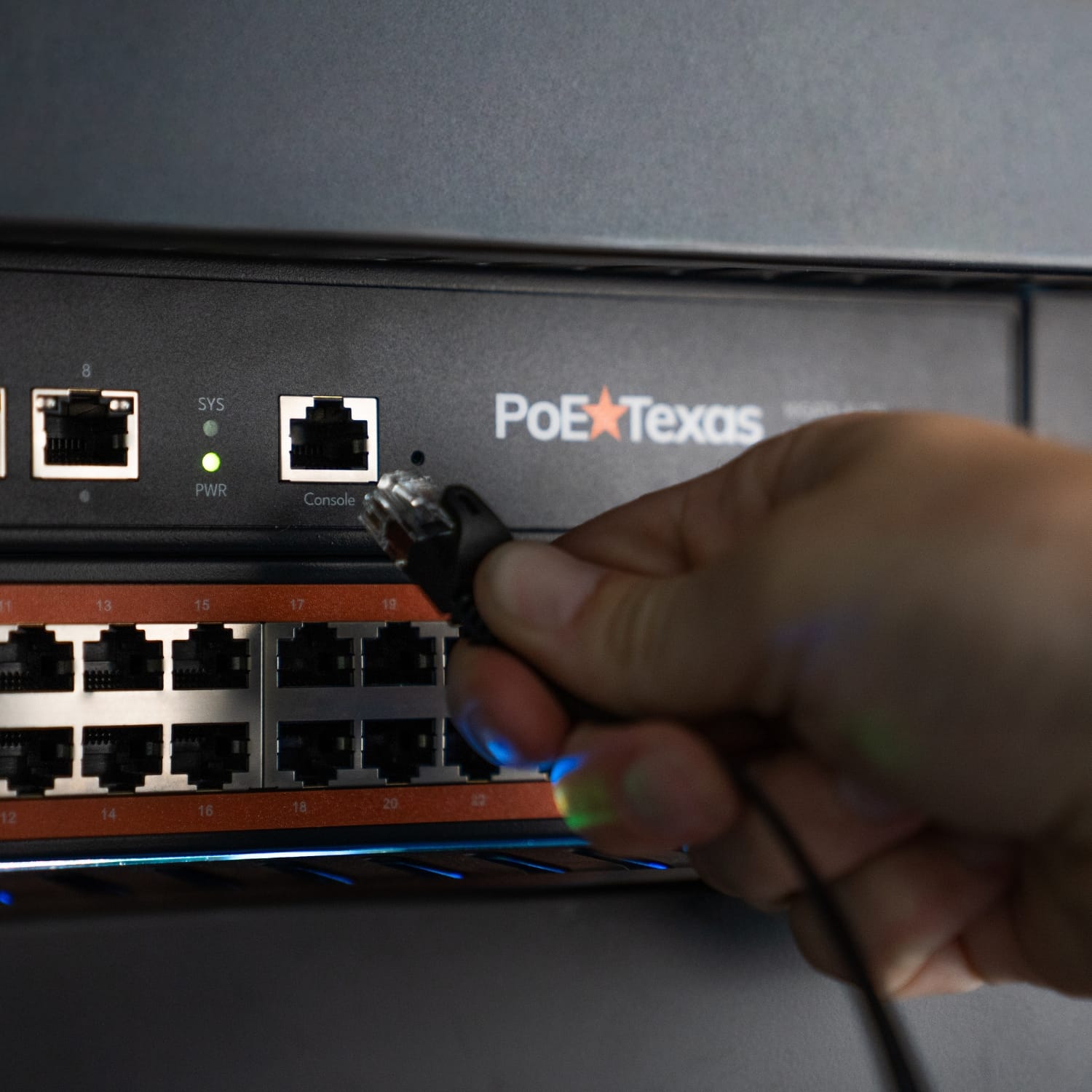 POE Texas Switch 8-Port Layer 3 10 Gigabit Managed PoE+ (IEEE 802.3at) Switch