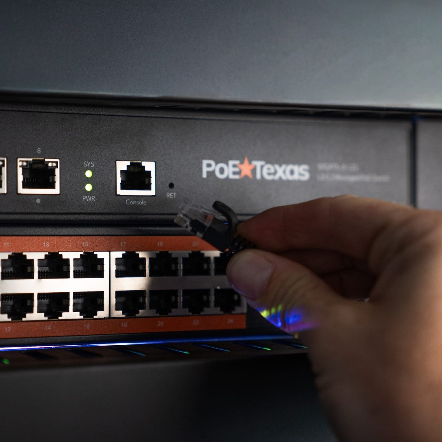 POE Texas Switch 8-Port Layer 3 10 Gigabit Managed PoE+ (IEEE 802.3at) Switch