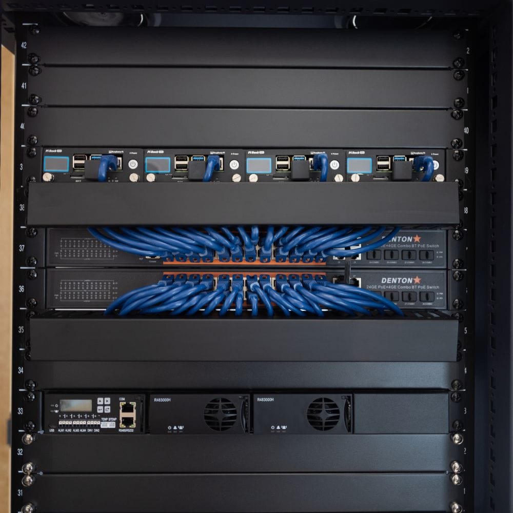 POE Texas Switch Fanless 24-Port Gigabit Layer 2 Managed IEEE 802.3bt Switch with 53V3000W Power Supply