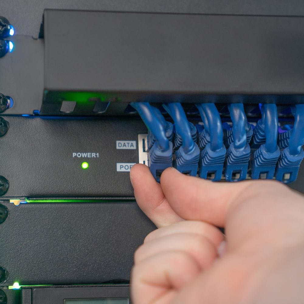 12 Port 2.5Gigabit PoE++ Injector with a 53 volt 1200 Power Supply ...